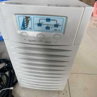 ups电源 p-3000b  东西挺重运费 成色挺新【侨报商行】