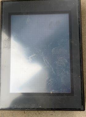基恩士触摸屏VT3-S10触摸屏，实物拍图，，成色可以，(德峰商