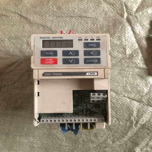 【星慕电子】1.5KW220V  Z2200-1R5G  一台  功