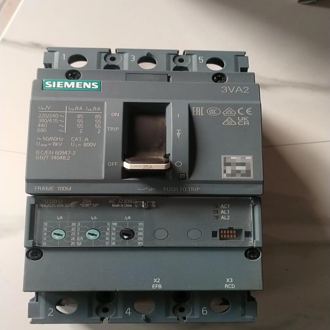 3VA2025-5HL32-0AA0空开，实物图~询价