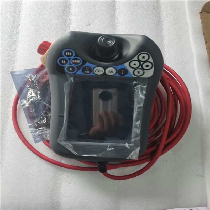 议价~ABB示教器DSQC679   3HAC028357-001