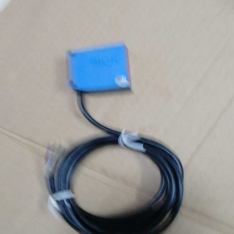 议~SICK西克GE10-R3811光电传感器，