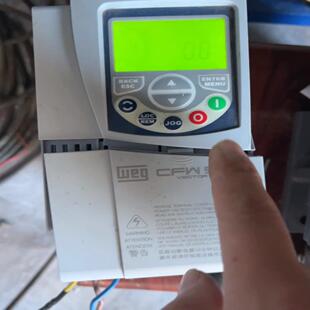 询价 9新以上WEG巴西万高变频器CFW500B10P0T4DB2