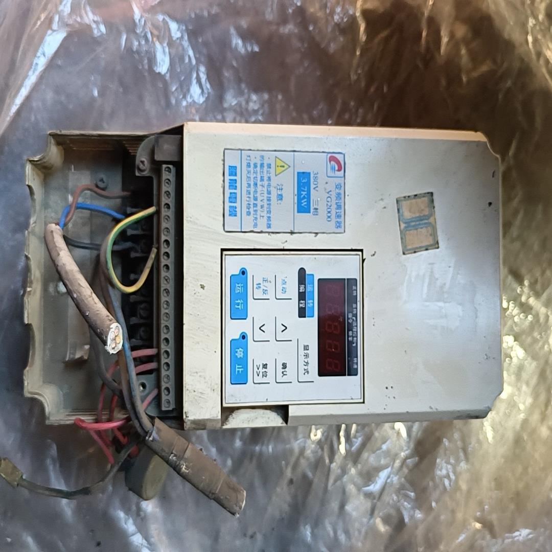 (询价)变频器VG2000-3P7-4G