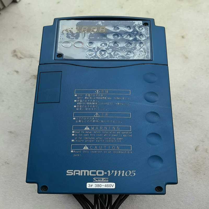 三肯变频器 VM05-5.5K（咳咳电子）