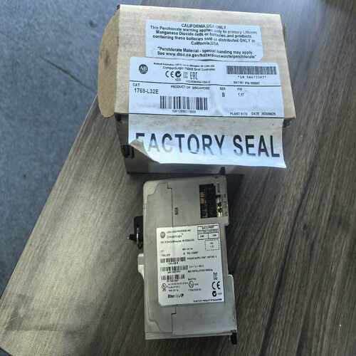 AB 1769-L32E 库存备件 99新 货脏 放着一直没~询价