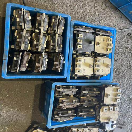 询价~安川变频器模块CM600YE2N-12F（白） CM60