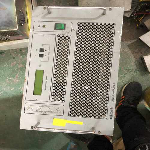 1000W发射机内有4个MRF151G[浩蓉商户]