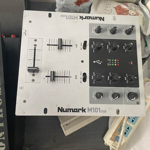 Numark露玛M101USB DJ专用打碟 两路混音台~询价