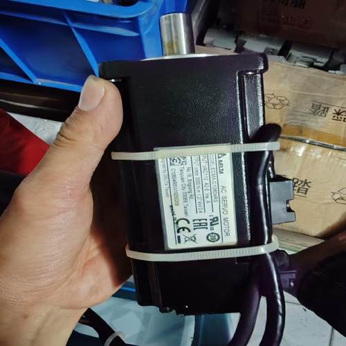 台达伺服电机ECMA-C10604RS 400W （佳毅工控）