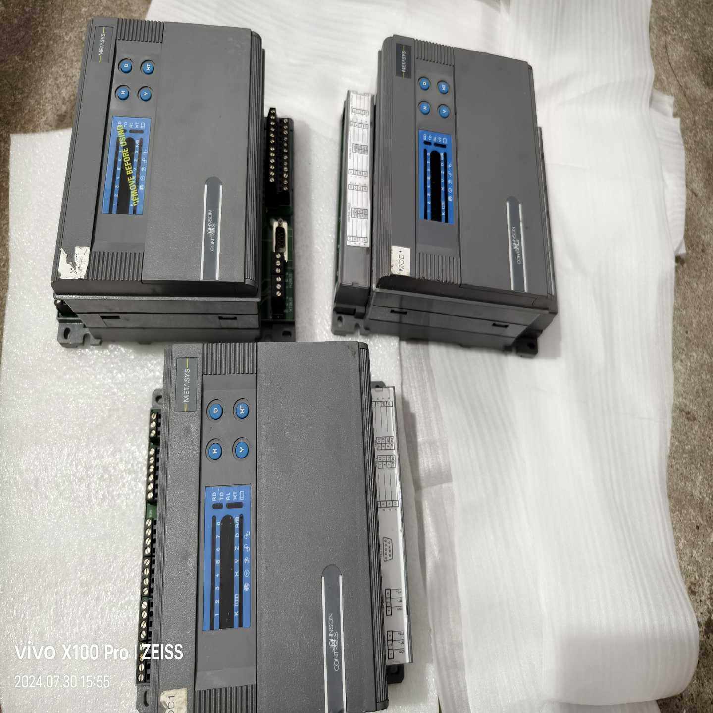 处理3台METASYS江森楼宇控制器，DⅩ9100一8454【鑫鑫商铺】