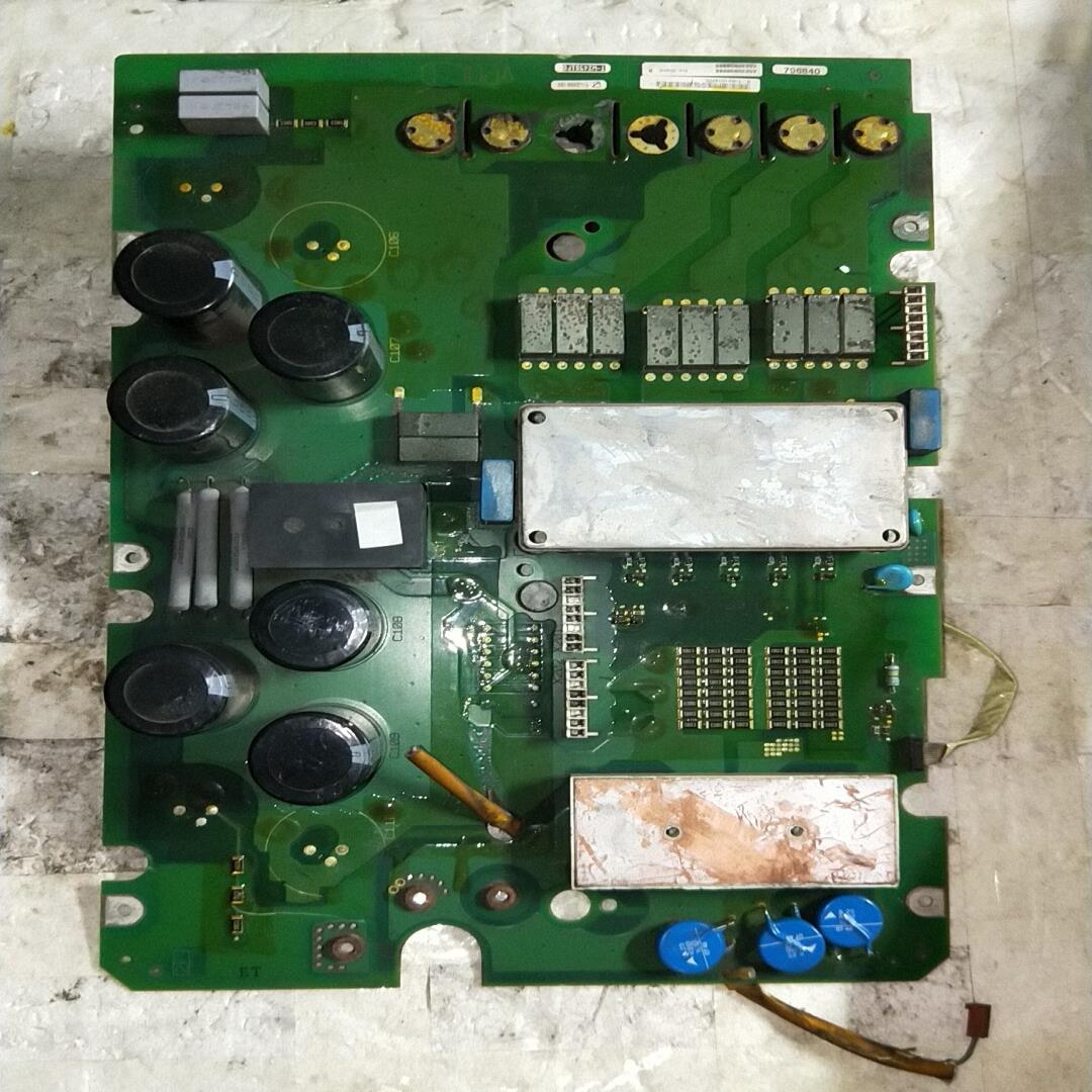 【议价】西门子600变频器驱动板6mbi75s-120-52skd1