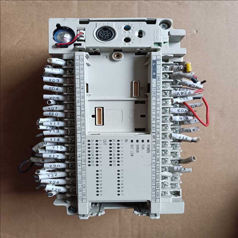 DⅤP48EH00T2 台达控制器，实物图，功能包好，需要的（耶耶电