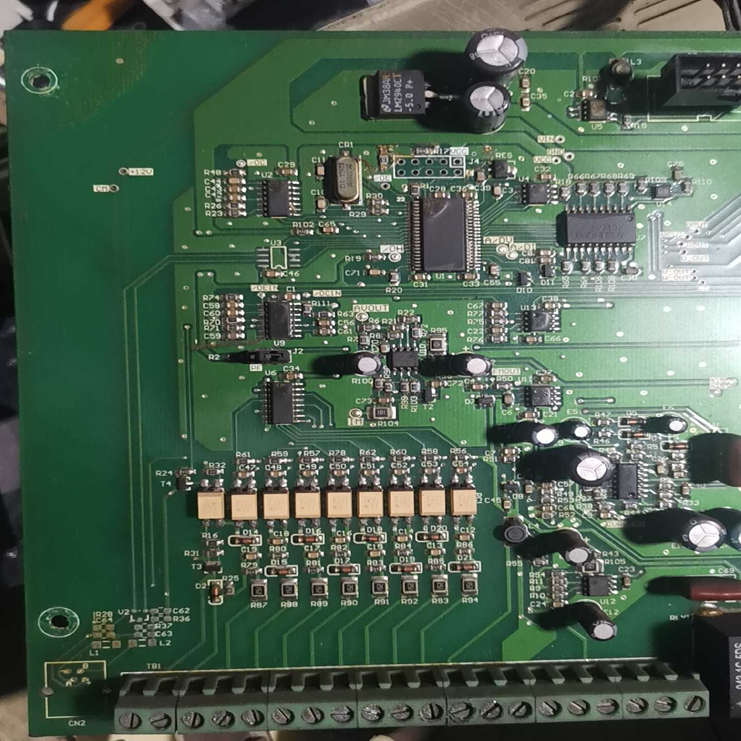 议~惠丰变频器F1000  5.5kw主板F0C3GH02功