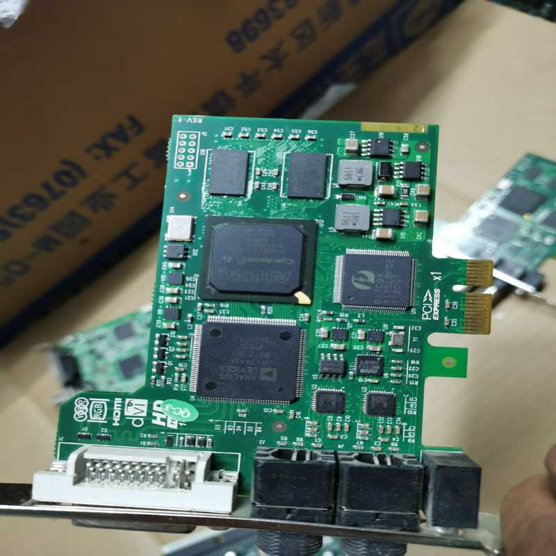 同三维hd ready 1080p 视频采集卡 功能正常 R【鑫鑫商铺】