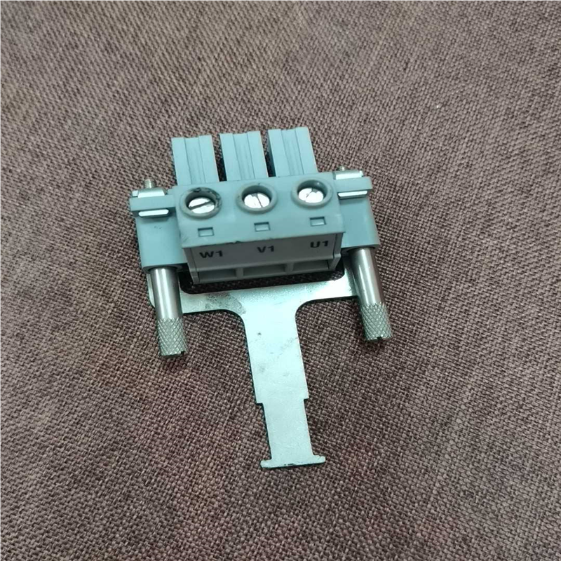 s120驱动电源插头 220议价