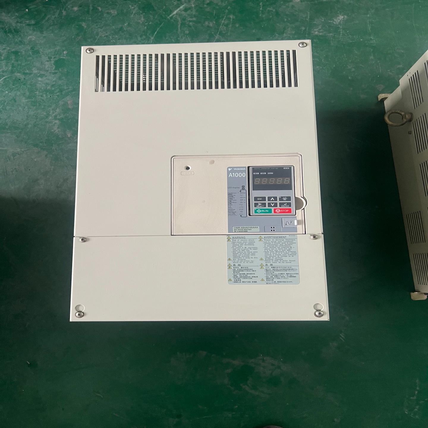 安川变频器CIMR-AB4A0165AAA  75KW 功能（佳毅工控）