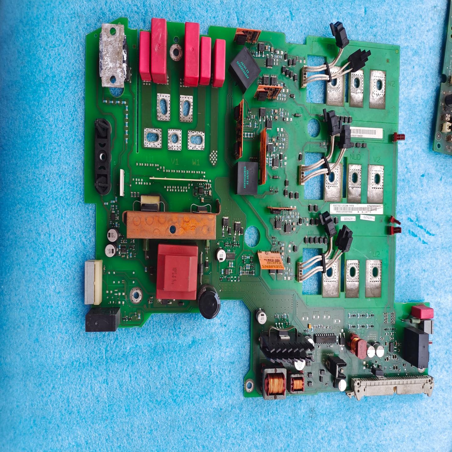 6SE7027-2ED84-1HF4变频器电源驱动板~询价