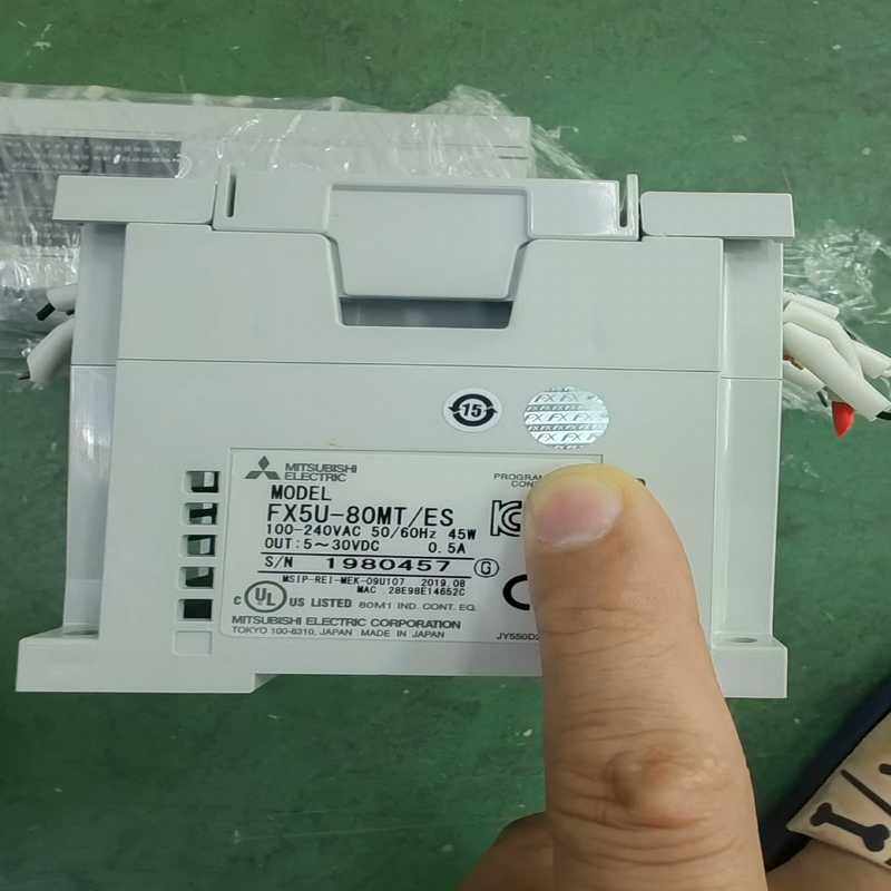 (议价)FX5U-80MT成色新年份好。标的实价不讲价直接拍，做