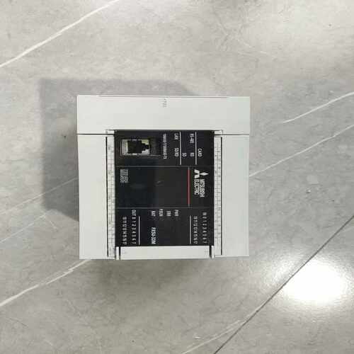 FX5U-32MT/ES，，功能，固件已升级【侨报商行】
