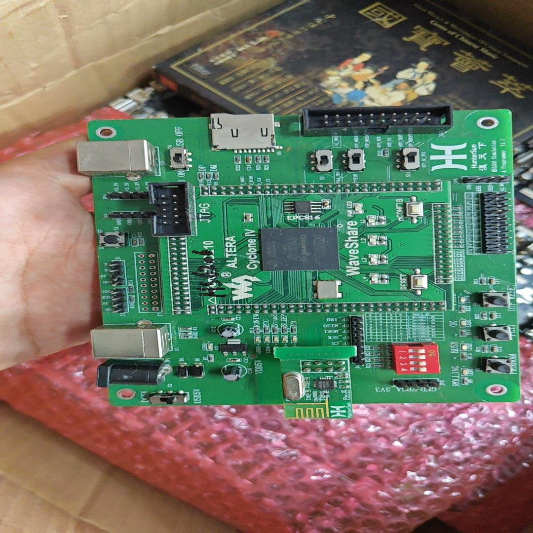 Waveshare Cyclone IV EP4CE10F1（佳毅工控）