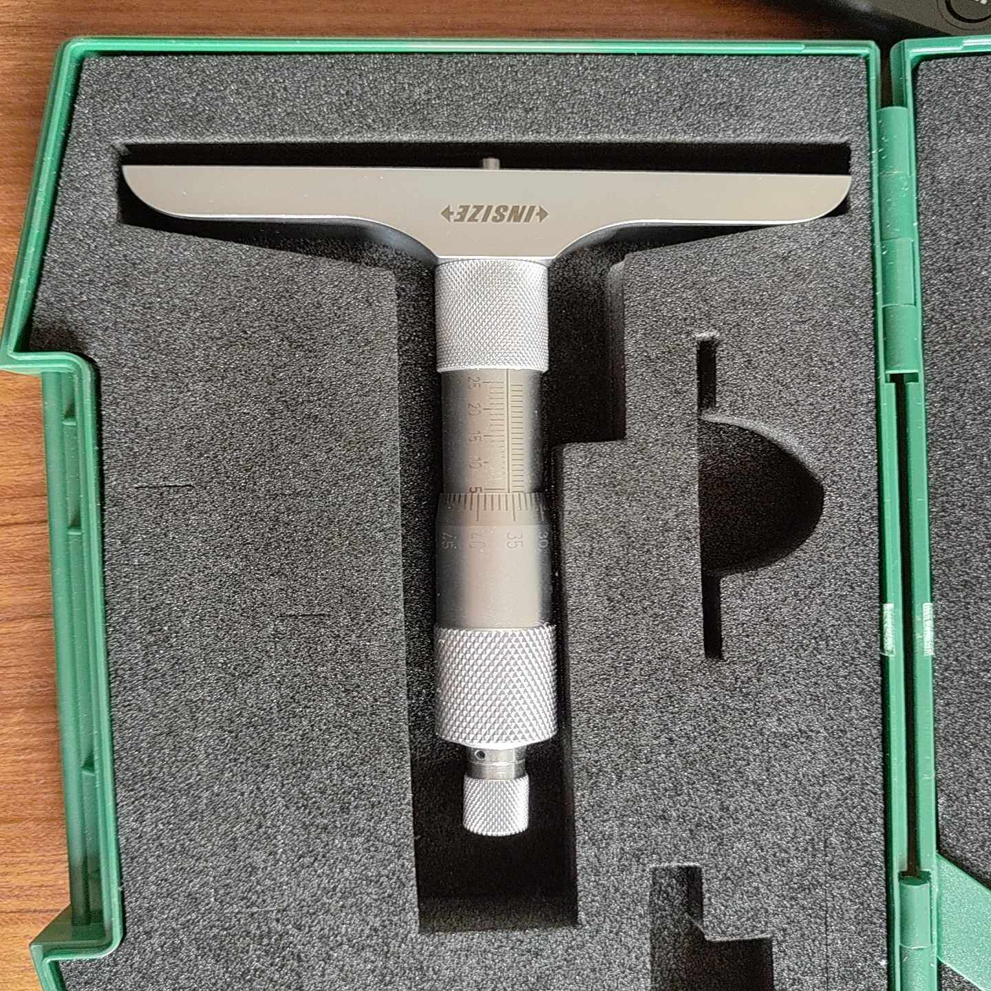 INSIZE 英示 深度千分尺，量程：0-25mm，精度：0{议价}