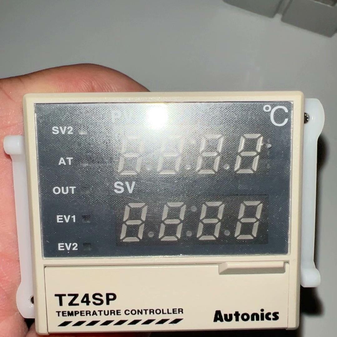 温控器 TZ4SP-14R  包装齐全 质保一（基数电子）