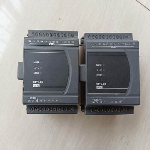 台达PLC扩展模块DVP04TC-E2成色实物图，功能正常，~询价