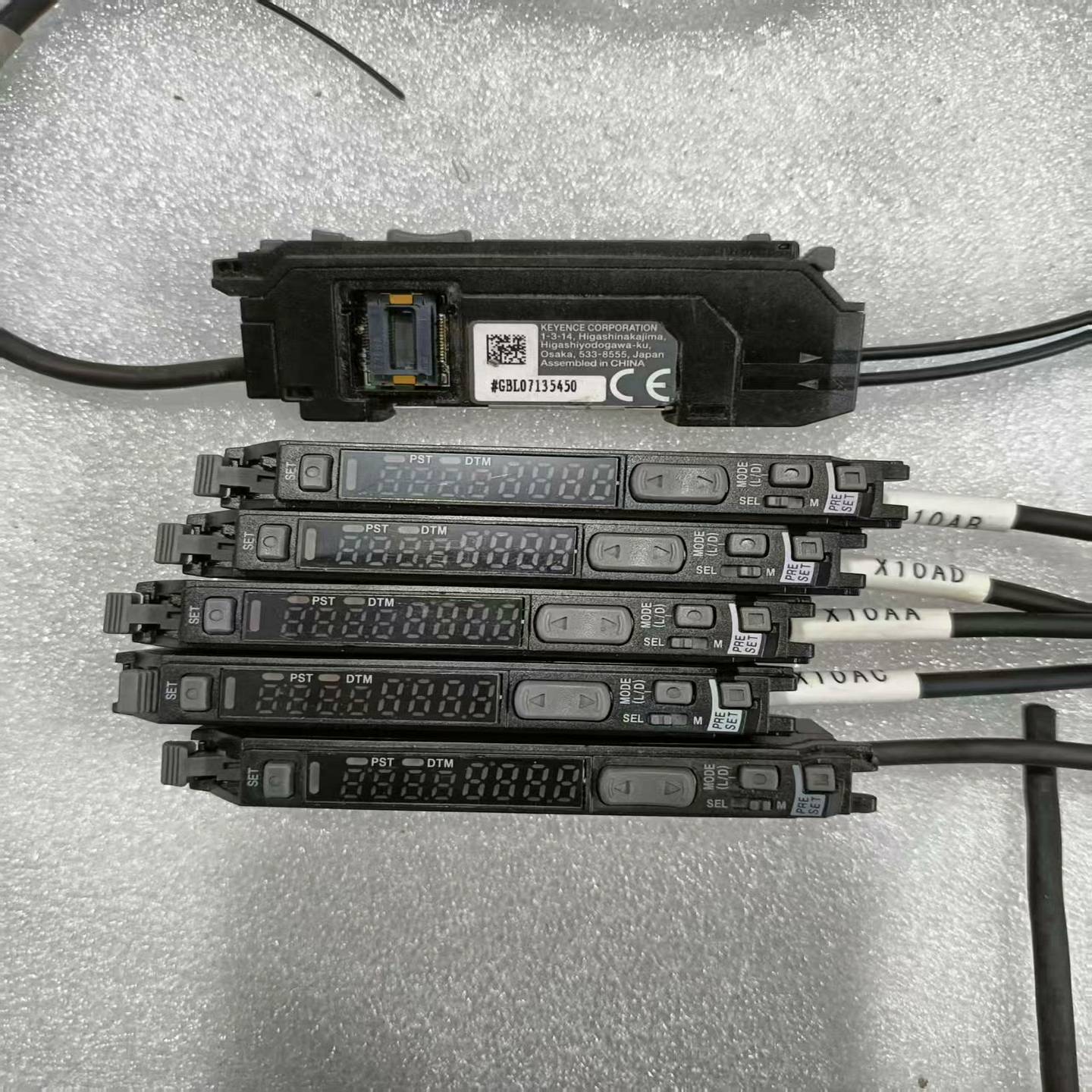 (询价)基恩士FS-N11N光纤放大器，件，。12-24V DC