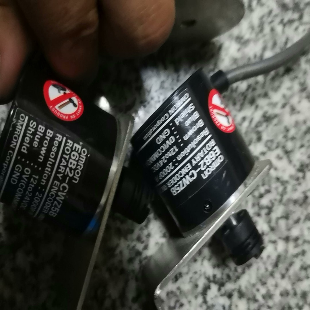 【议价】E6B2-CWZ5B欧姆龙型编码器光电旋转增量式编码器2个