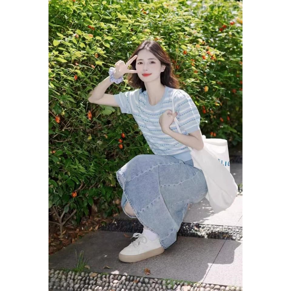 蓝色短袖针织衫t恤女夏季2025新款多巴胺穿搭设计感小众别致上衣