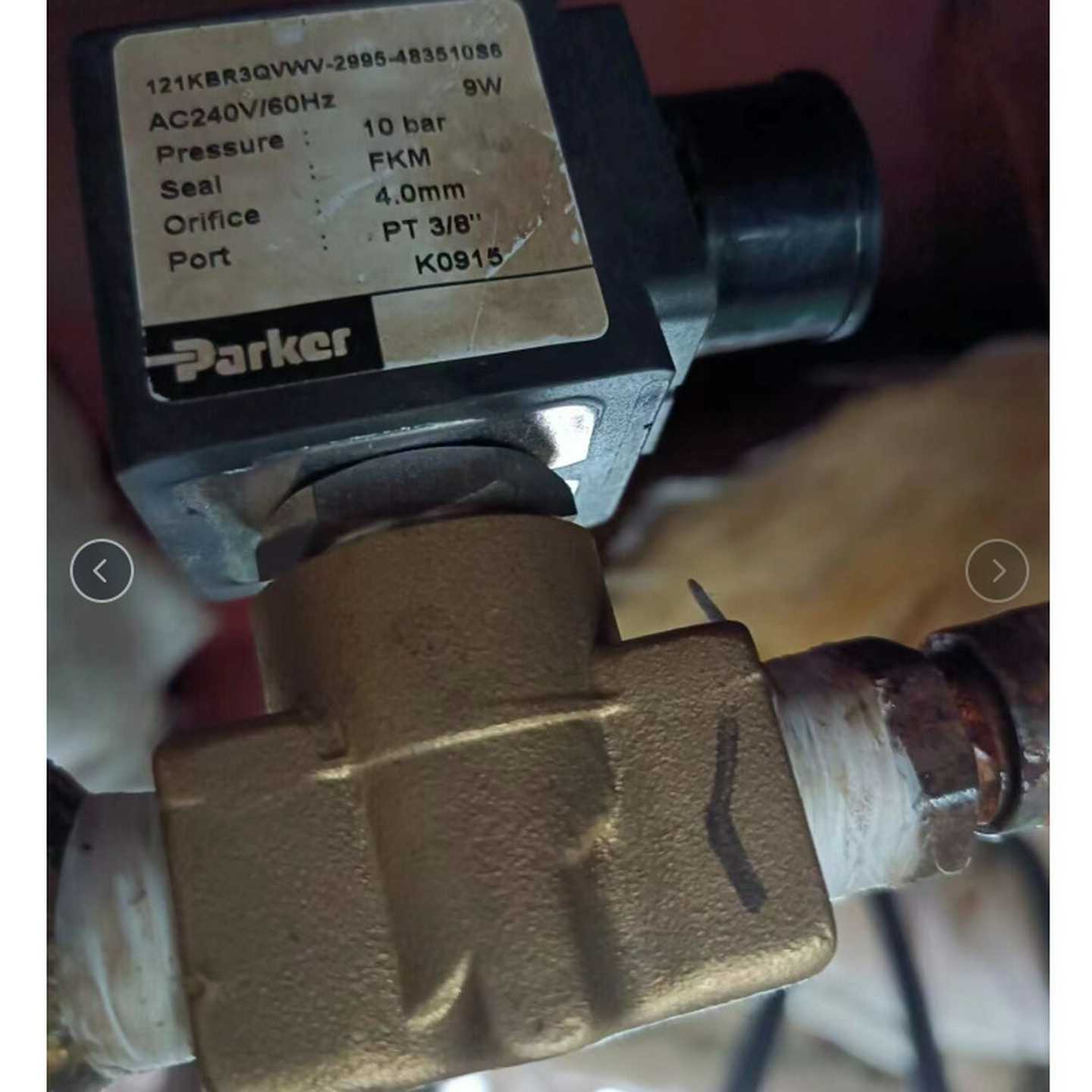 parker雨刮电磁阀121KBR3QVWV-2995-483510eS6AC240V60HZ1