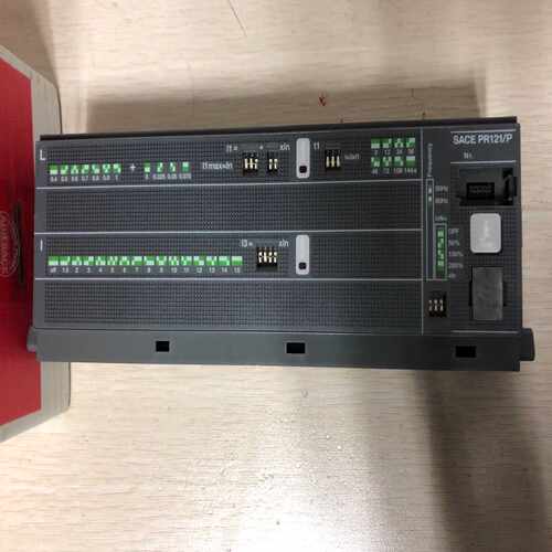 ABB  PR121/P LI E1-E6控制器~询价