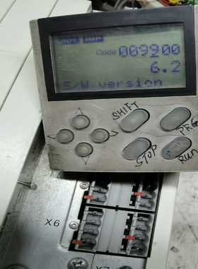 EVS9325-ES  伦茨LENZE伺服驱动器EVS9（咳咳电子）