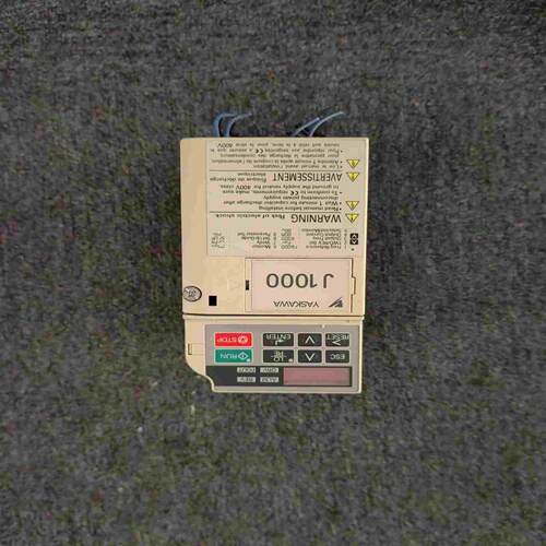 安川变频器CIMR-JT2A0006BAA，0.75~询价