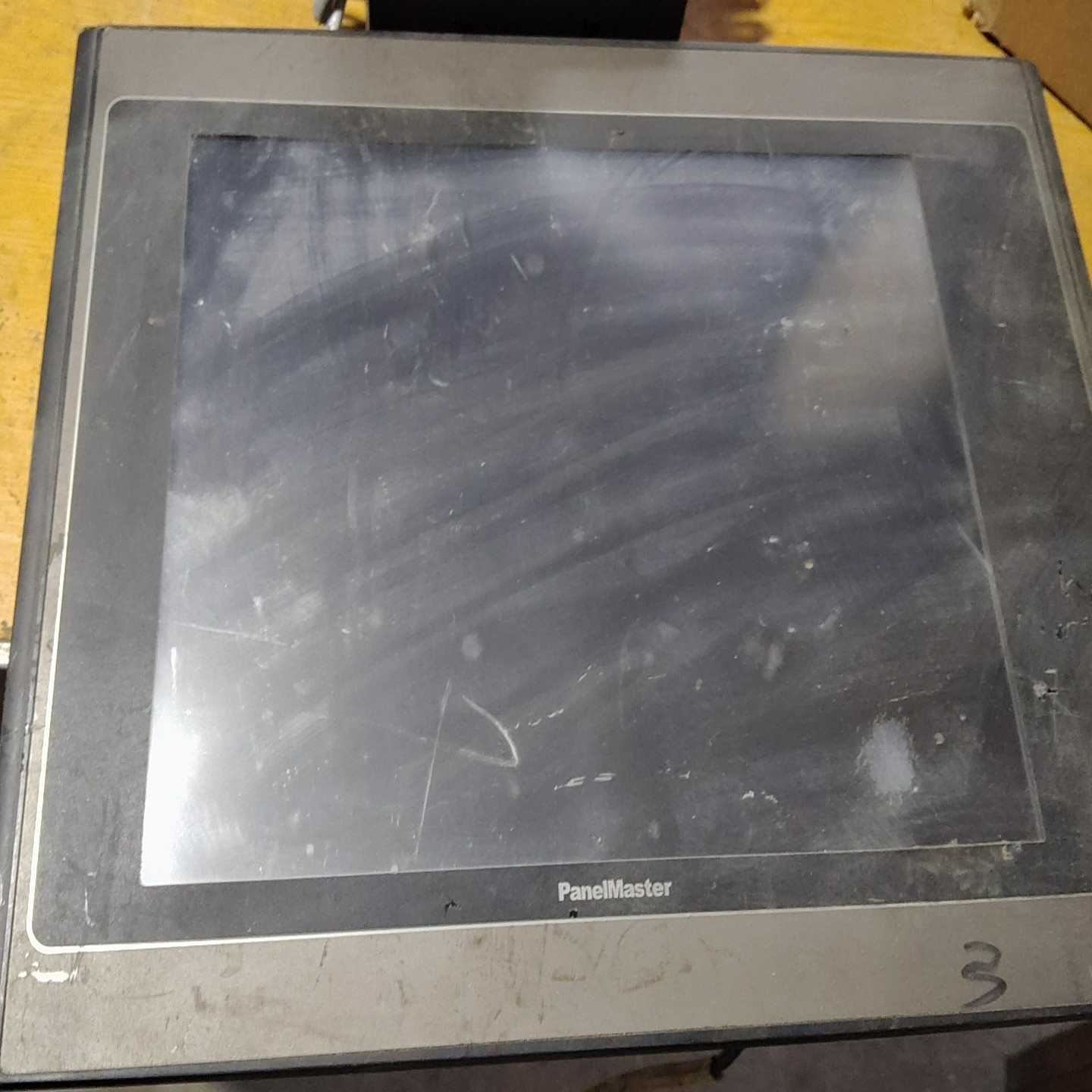 台湾 PanelMaster PL104-TST3A-F2R~询价