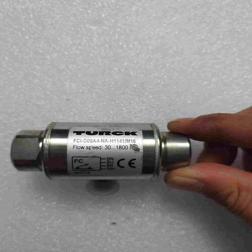 TURCK图尔克 压力开关，传感器一个，型号FCI-D0~询价