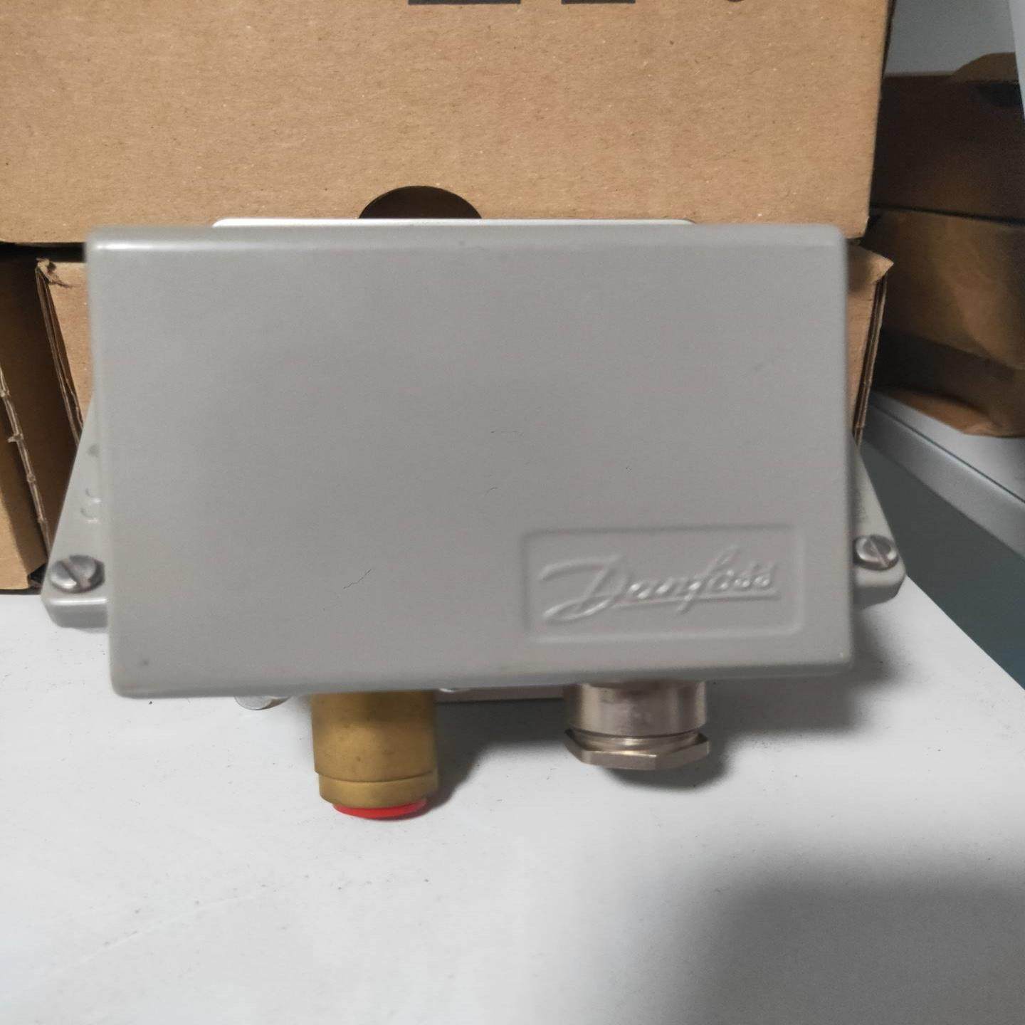开关KPS37 060-3106,DANFOSS压力开关，0{议价}