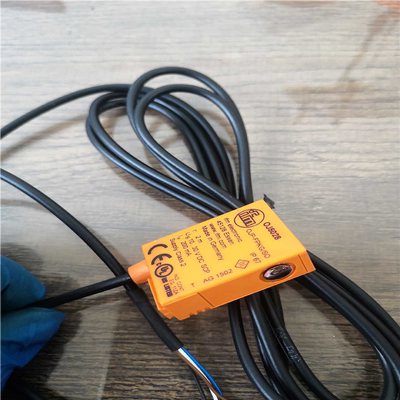 议~IFM易福门OJ5028 OJP-FPKG/SO反射光电开关