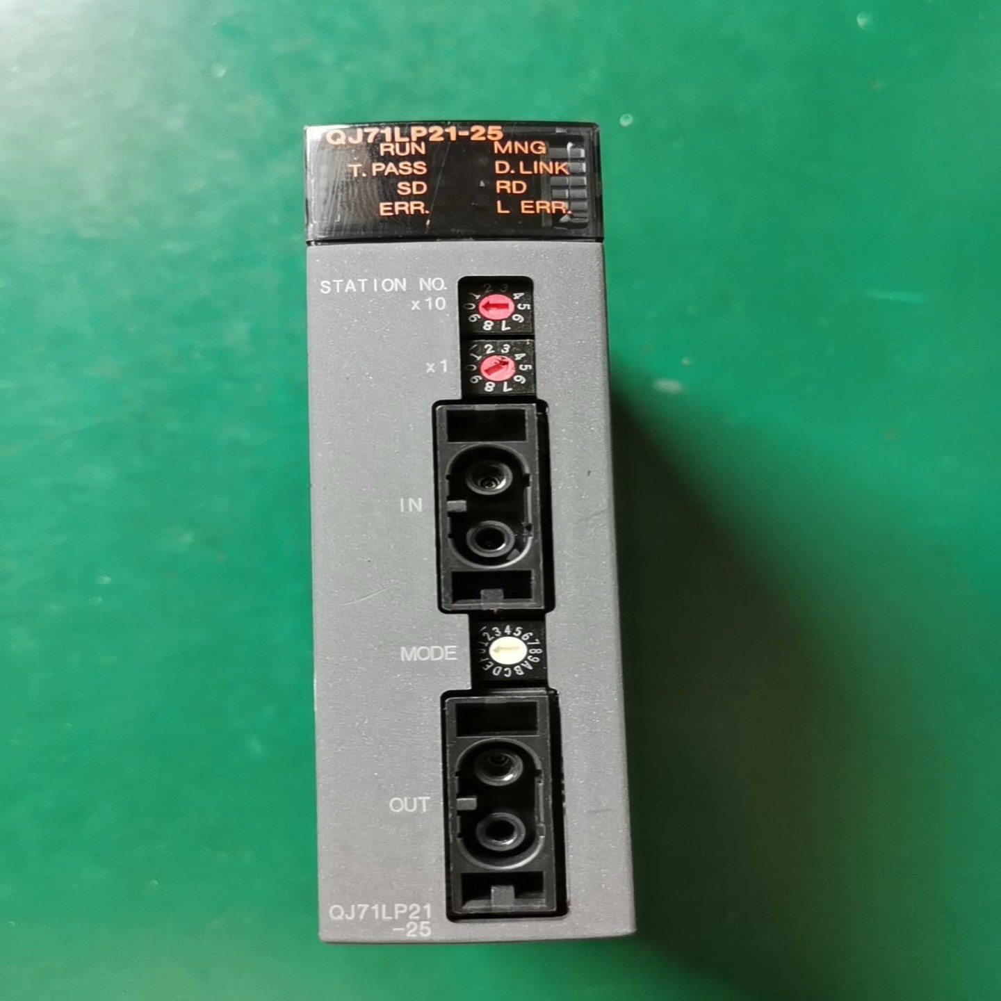 议价~QJ71LP21-25三菱MITSUBISHI光纤模块，