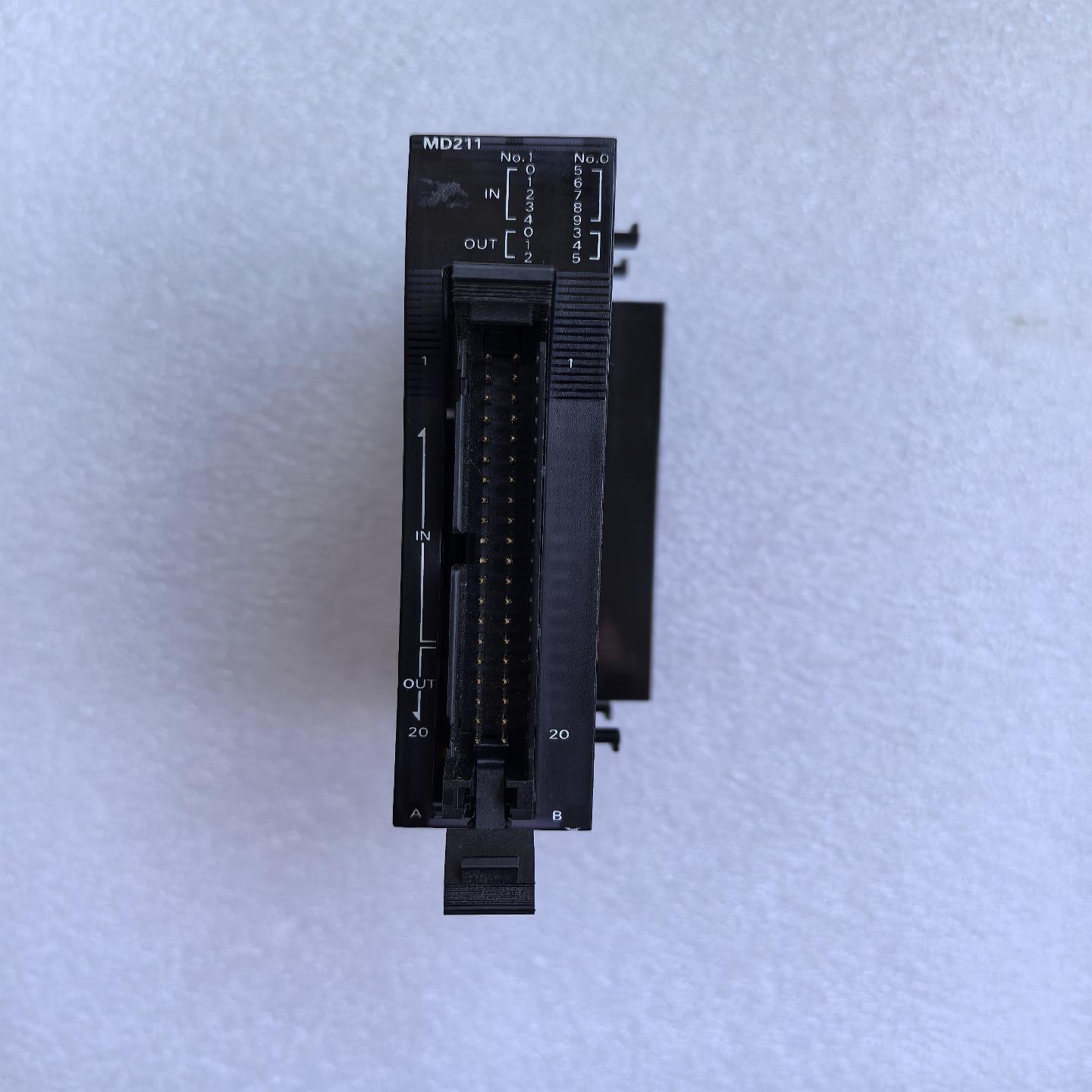 议~模块 CJ2M-MD211，实物图，功能用