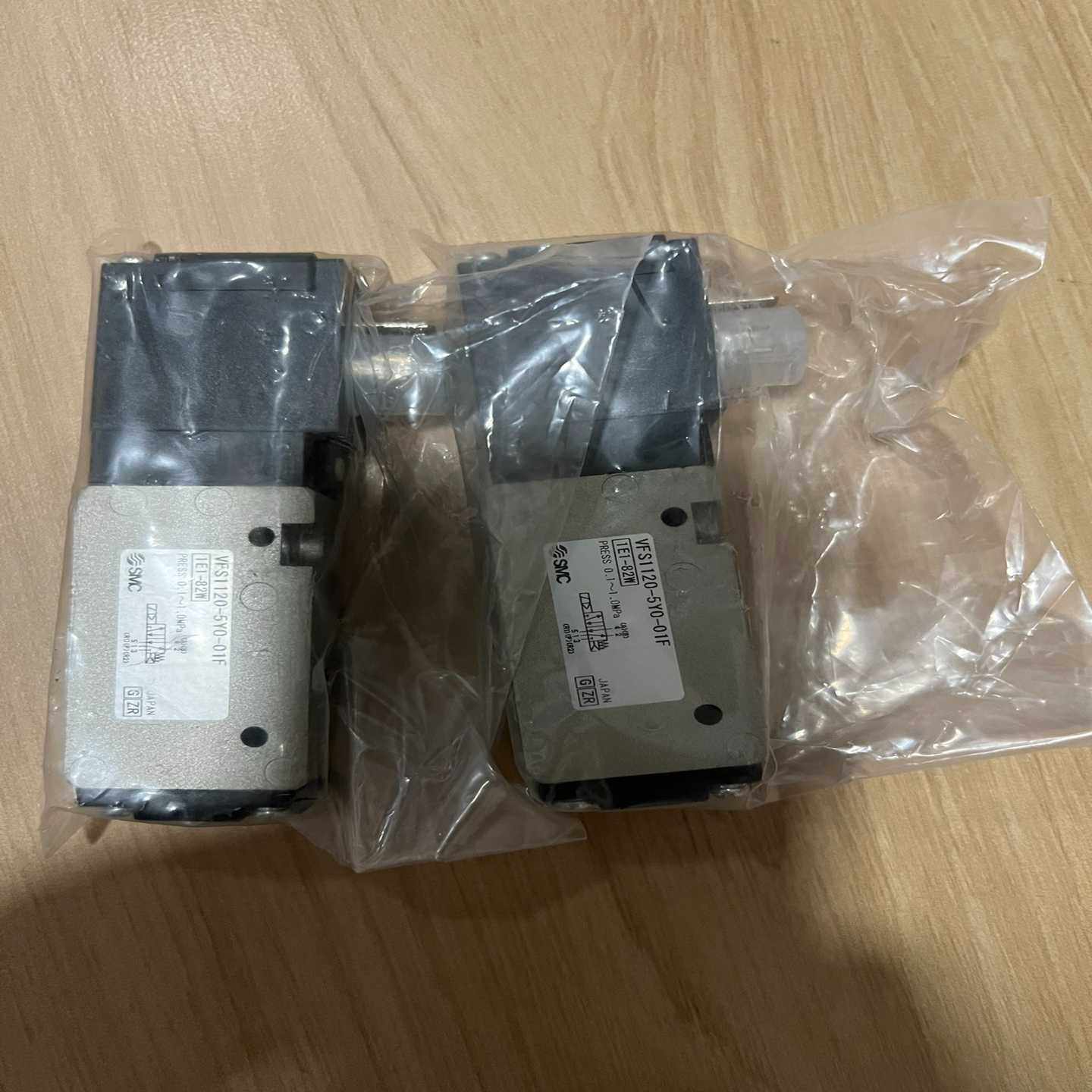 原装日本SMC电磁阀VFS1120-5Y0-01F，正品日本--议价商品