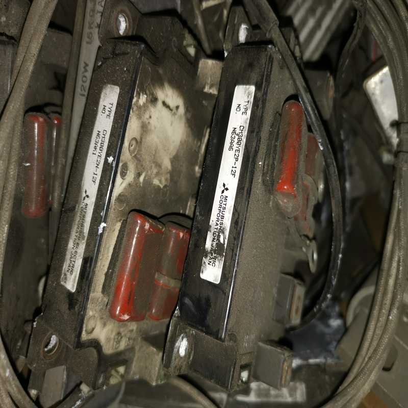 安川G7变频器55KW模块CM300YE2P/2N-12F（咳咳电子）