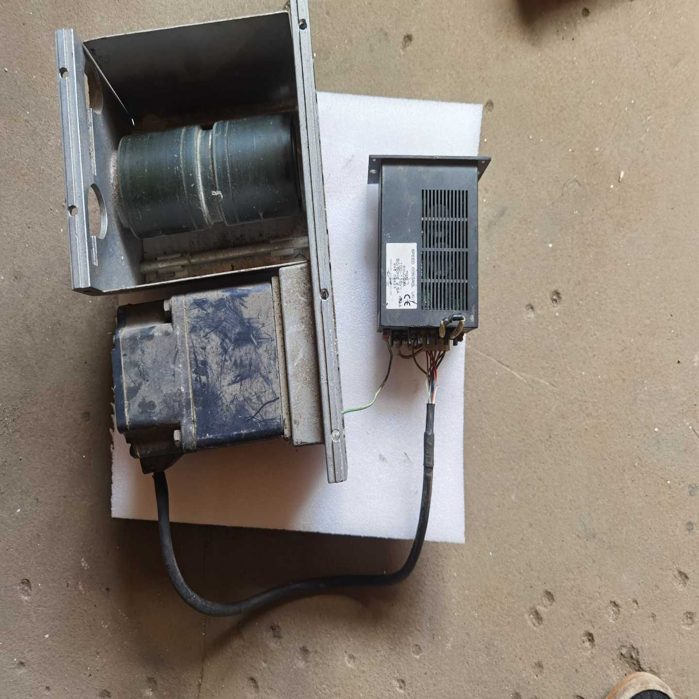 议价日本原装无刷电机，进口东方马达AXUM590-GU带原装减速