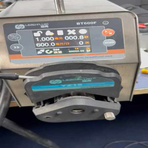 LEAD FLUID/雷弗BT600F雷弗蠕动泵实物成色很好（gg设备）