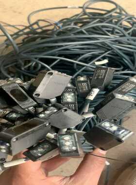 传感器E3Z-D62 32条线长2m E3Z-D61~询价