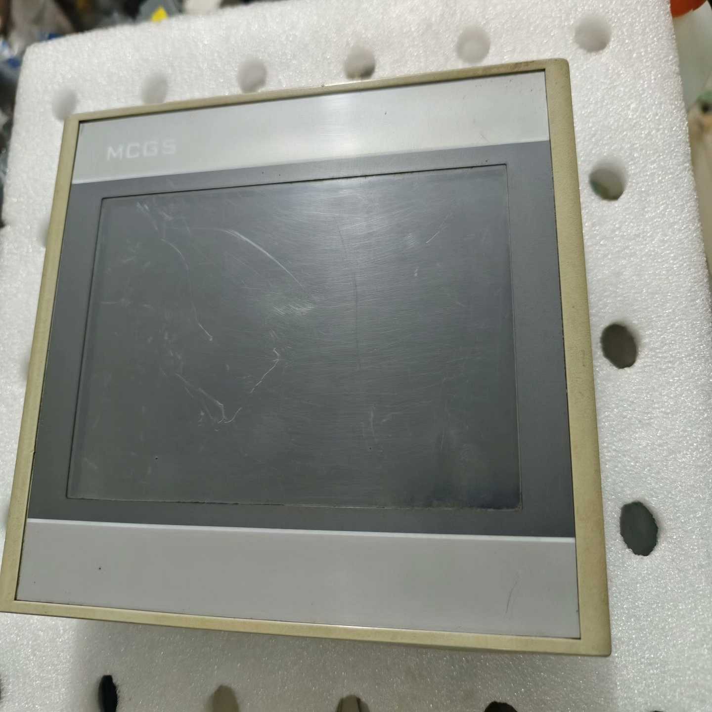 议价昆仑通态触摸屏tpc7021ew，成色不错，功能正常，有要的