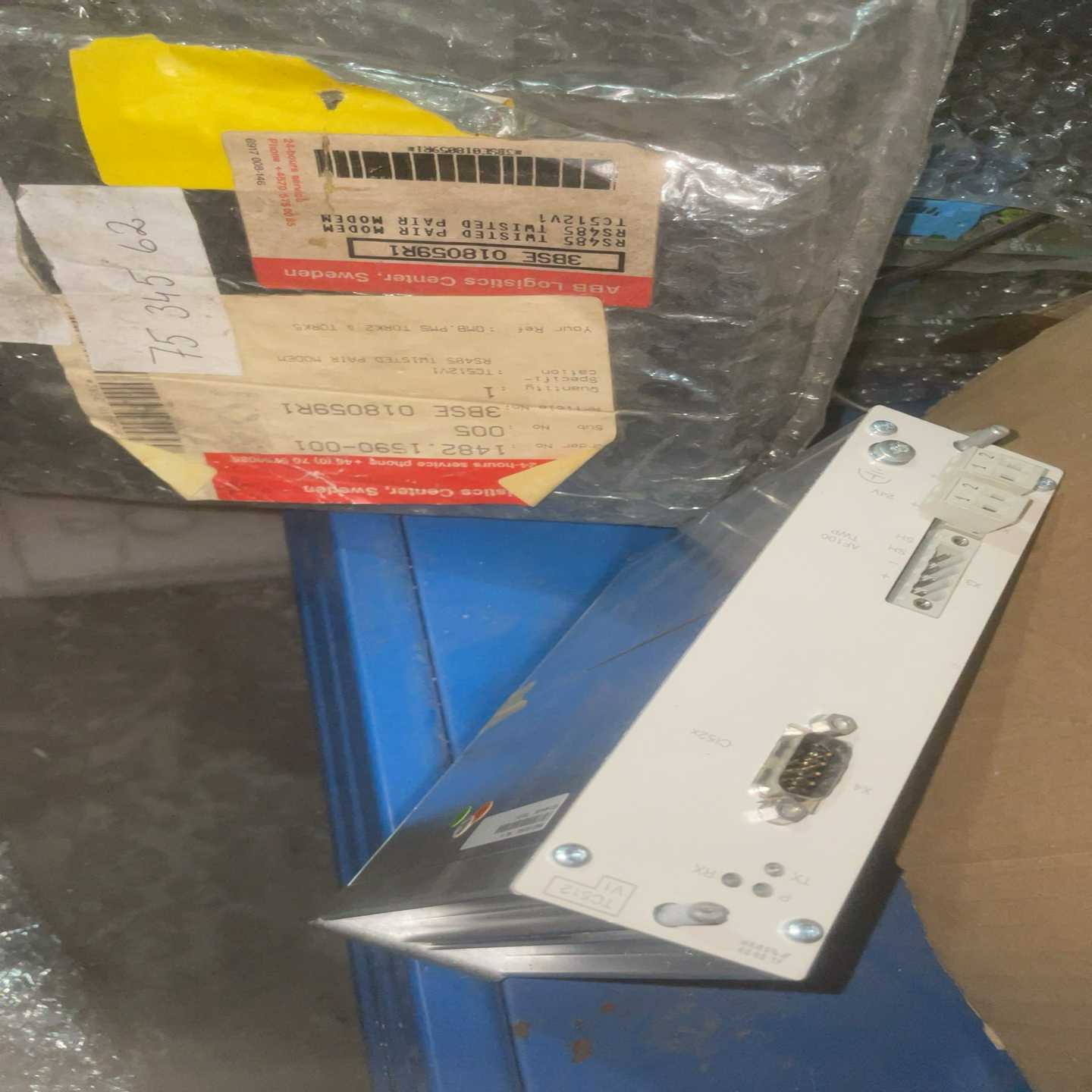 ABB模块 TC512V1 没上过机 有点点划痕【侨报商行】