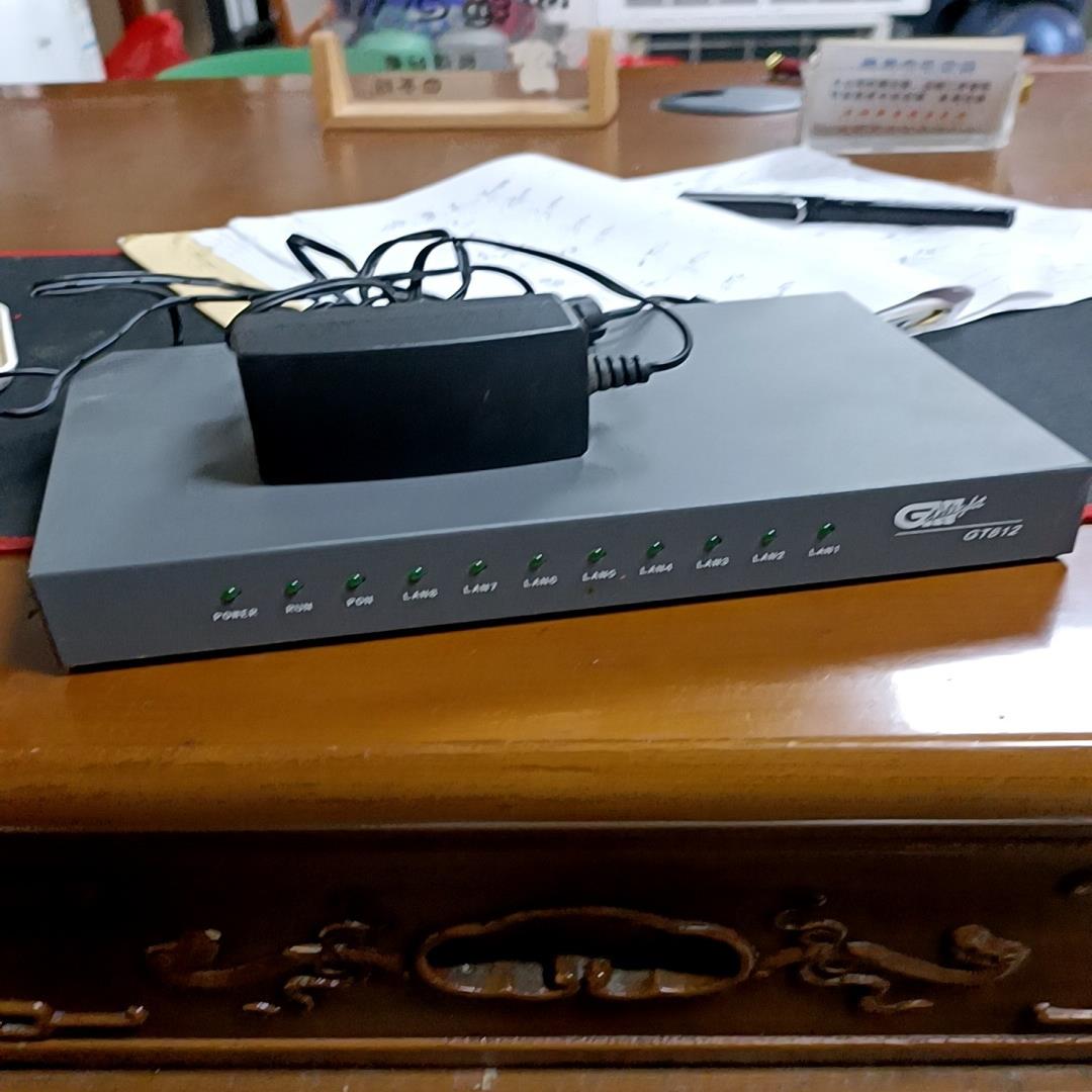 格林伟迪GT812 以太网无源光纤接入用户端设备 ，成色如图~询价