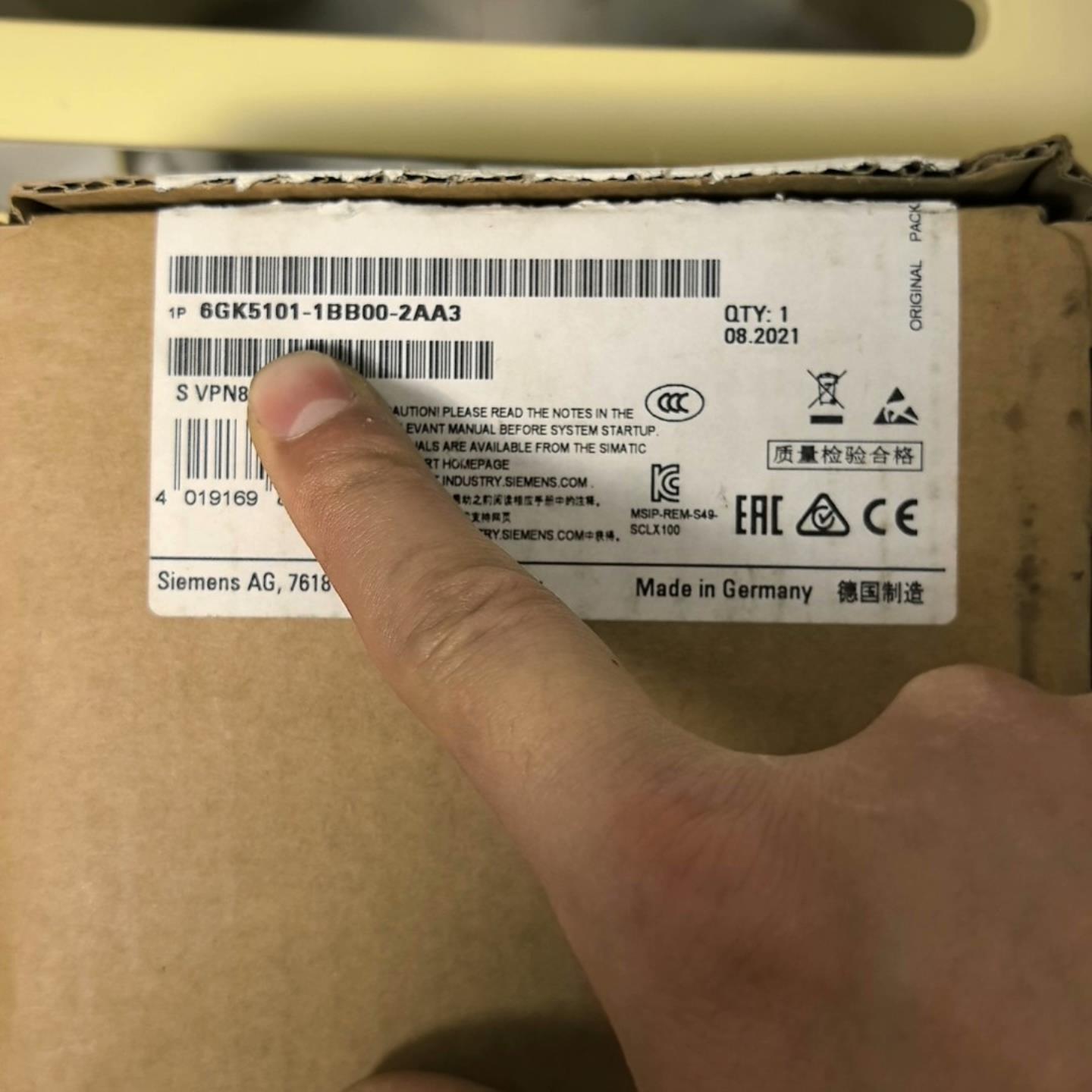 西门子交换机6GK5101-1BB10-2AA3  全新仅开（瓠子电子）